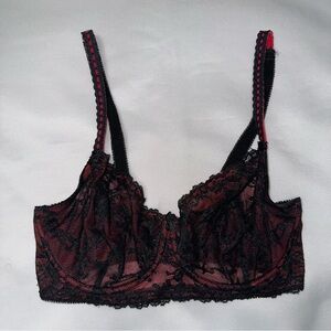 Felina Black and Red Lace Bra underwire‎ size 32DDD